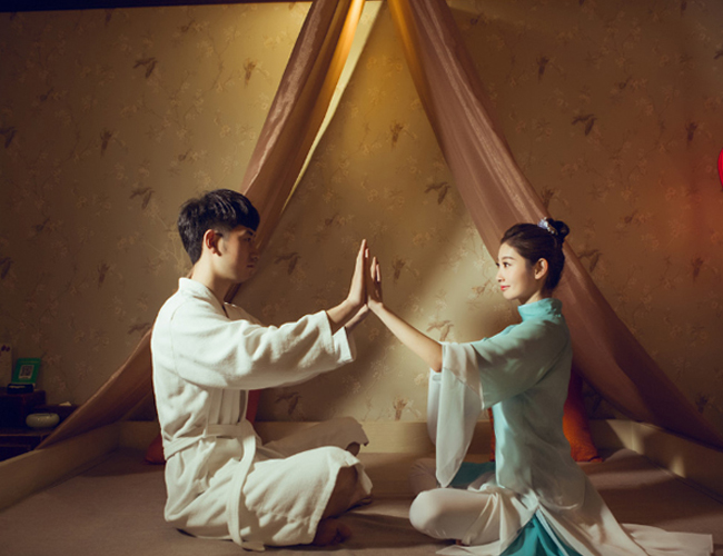 泉州水疗与创造力：当大脑在漂浮中重启